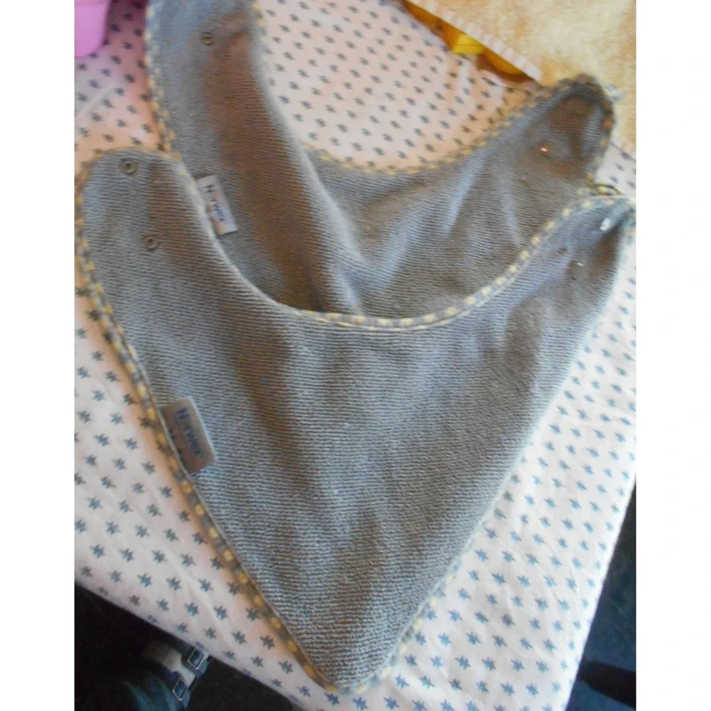 Lot of 2 Norwex Baby Bibs Gray Snap Drooling Food Microfibers Bayloc